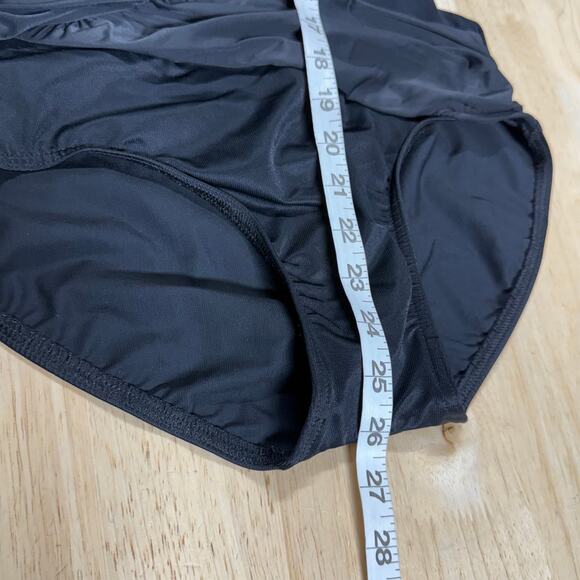 Miraclesuit NWT Solid Black Net Work Madero Underwire One Piece Swimsuit Sz 10DD - Picture 11 of 14